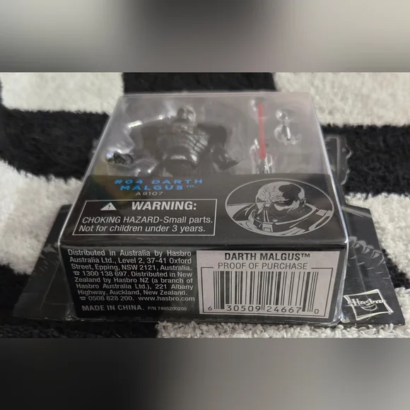 Star Wars # 04 Darth Malgus The Black Series figure in box - Picture 3 of 6